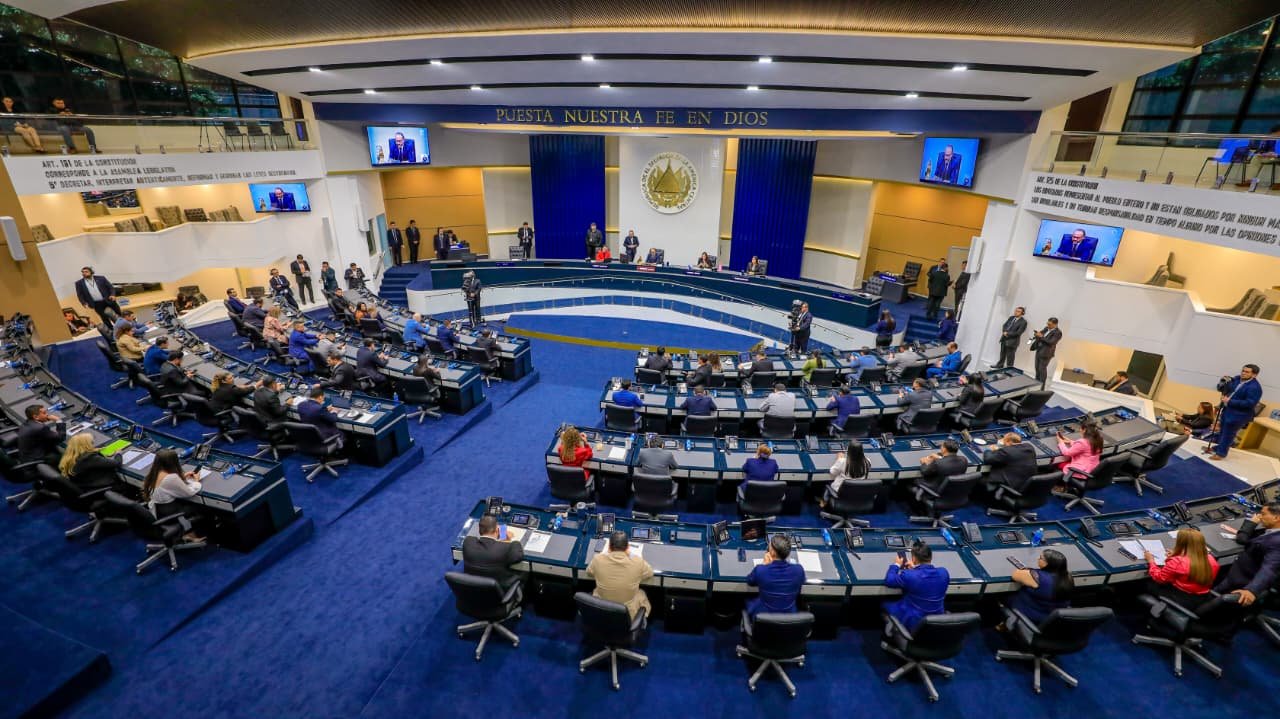 Diputados aprueban fondos para obras de mitigación, salud digital y educación tecnológica